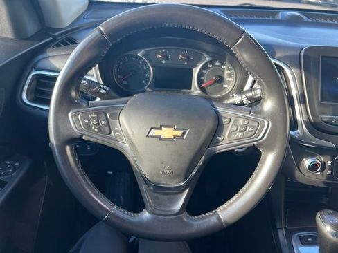 Used 2021 Chevrolet Equinox LT image 10