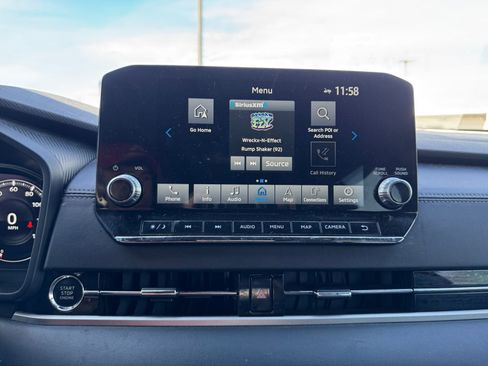 Used 2023 Mitsubishi Outlander SE Black Edition image 21