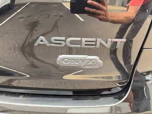 Used 2023 Subaru Ascent Onyx Edition Limited AWD/4WD image 4