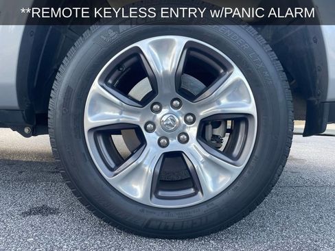 Used 2020 RAM 1500 Laramie image 11