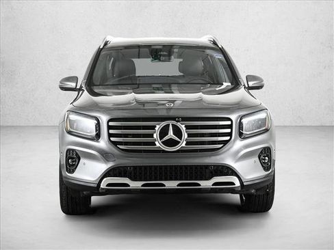 New 2026 Mercedes-Benz GLB 250 4MATIC image 2