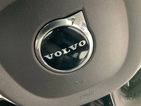 New 2026 Volvo XC60 B5 Ultra w/ Protection Package Premier AWD/4WD image 43