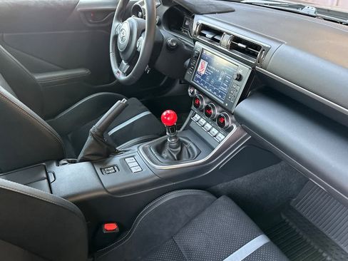 Used 2025 Toyota GR86 Premium RWD image 14