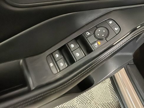 Used 2024 Nissan Rogue SV w/ SV Premium Package AWD/4WD image 13