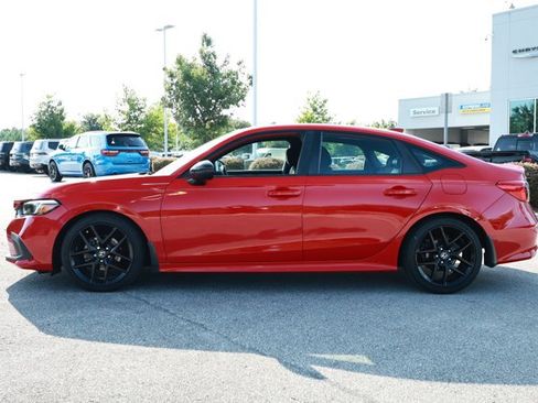 Used 2023 Honda Civic Sport image 9