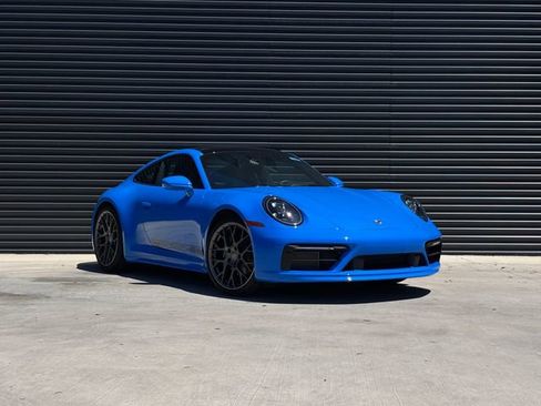 Certified 2022 Porsche 911 Carrera RWD image 9