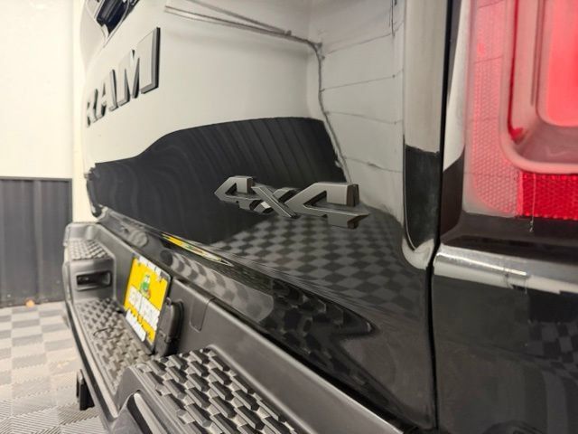 Used 2026 RAM 1500 Laramie w/ Night Edition AWD/4WD image 39