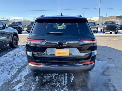 Certified 2023 Jeep Grand Cherokee L Altitude image 4