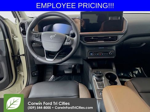 New 2025 Ford Bronco Sport Outer Banks w/ Outer Banks Tech Package+ AWD/4WD image 27