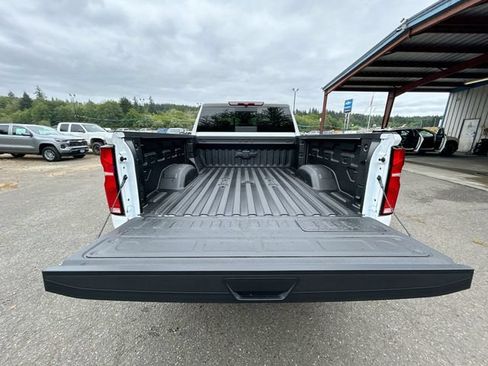 New 2026 Chevrolet Silverado 3500 LT w/ Trail Boss Package AWD/4WD image 25
