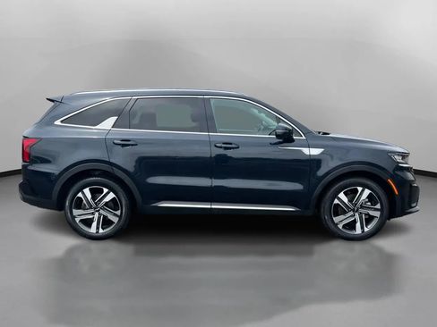Used 2024 Kia Sorento EX AWD/4WD image 4