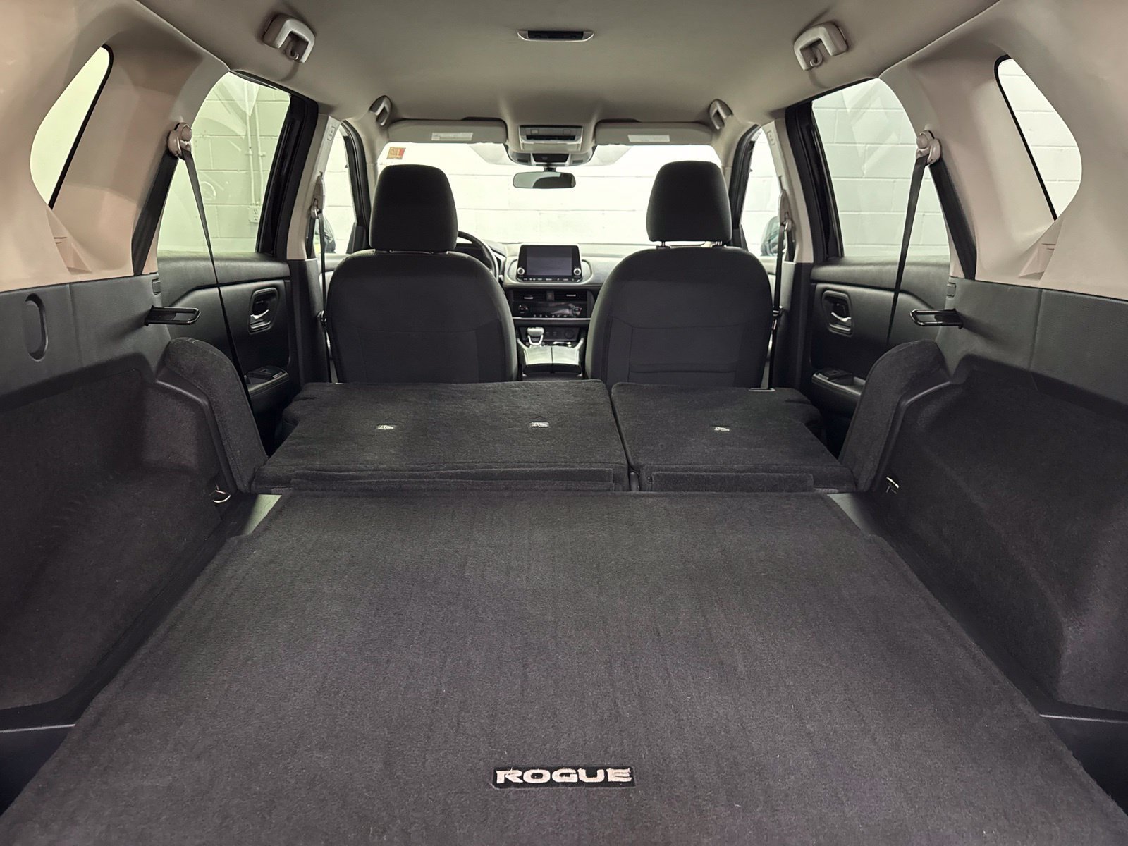 Certified 2025 Nissan Rogue SV AWD/4WD image 42