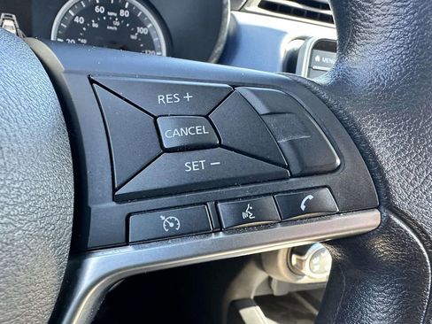 Used 2023 Nissan Versa SV FWD image 16