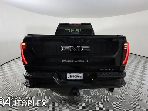 Used 2024 GMC Sierra 3500 Denali Ultimate image 7