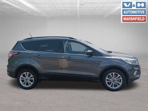 Used 2018 Ford Escape SEL w/ Ford Safe & Smart Package AWD/4WD image 2