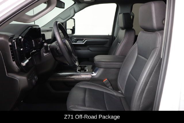 Used 2025 Chevrolet Silverado 2500 LTZ w/ LTZ Plus Package AWD/4WD image 13