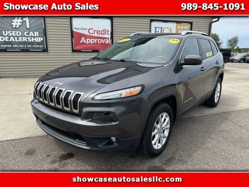 Used 2015 Jeep Cherokee Latitude w/ Cold Weather Group AWD/4WD image 1