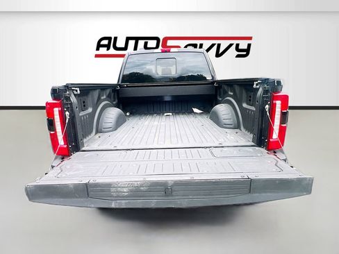Used 2025 Ford F250 Lariat w/ Lariat Ultimate Package AWD/4WD image 27