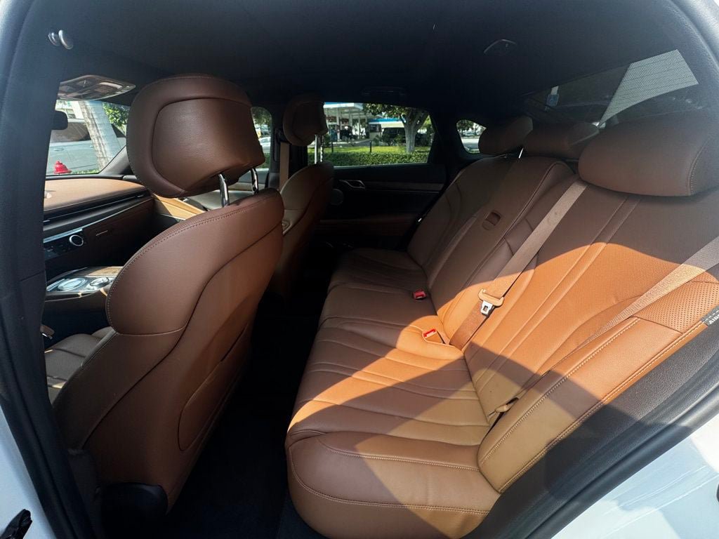 Used 2022 Genesis G80 2.5T w/ Prestige Package RWD image 14