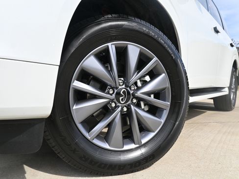 Used 2025 INFINITI QX80 Pure w/ Cargo Package image 34