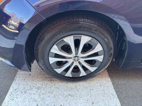 Used 2022 Toyota Corolla LE FWD image 13