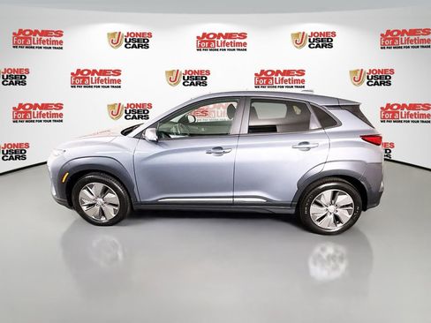Certified 2021 Hyundai Kona Limited FWD image 15