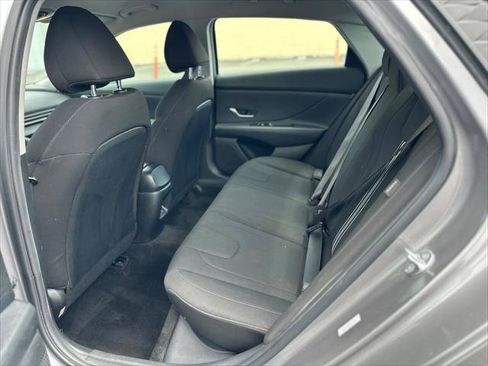 Used 2024 Hyundai Elantra SEL FWD image 14
