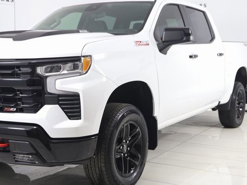 Used 2024 Chevrolet Silverado 1500 LT Trail Boss image 52