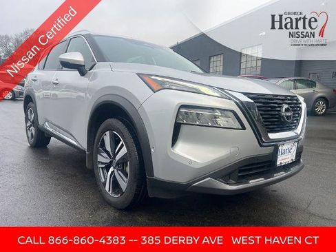 Certified 2023 Nissan Rogue SL w/ SL Premium Package image 7