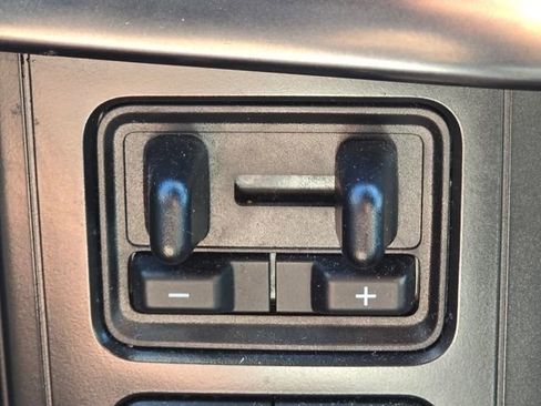 Used 2022 Ford F150 Platinum AWD/4WD image 18