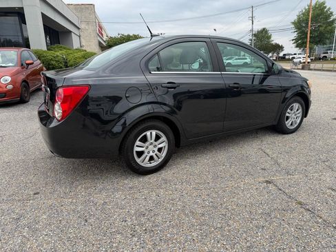 Used 2014 Chevrolet Sonic LT FWD image 41
