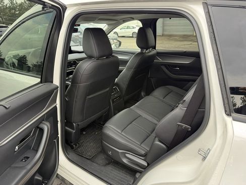 Used 2025 MAZDA CX-90 3.3 Turbo w/ Preferred Package image 6