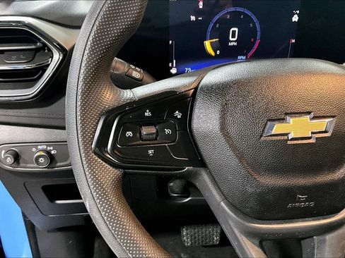 Used 2024 Chevrolet TrailBlazer LT image 11