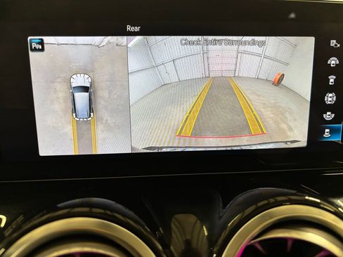 Certified 2023 Mercedes-Benz GLB 250 image 15