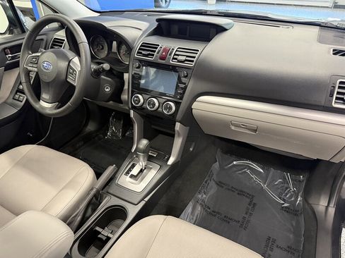 Used 2016 Subaru Forester 2.5i Limited w/ Popular Package #2 AWD/4WD image 10