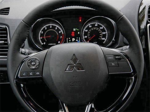 New 2025 Mitsubishi Outlander Sport SE image 8