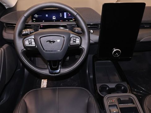 New 2026 Ford Mustang Mach-E Select w/ Comfort Package Lite AWD/4WD image 18