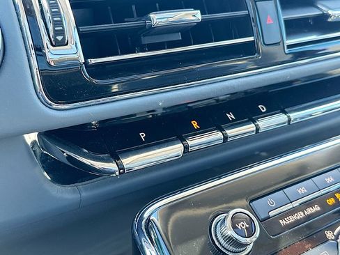 Used 2022 Lincoln Navigator L Black Label image 22