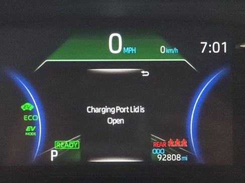 Used 2022 Toyota RAV4 XSE w/ Premium Package image 7