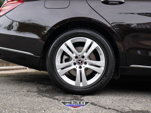Used 2018 Mercedes-Benz S 560 Sedan image 11