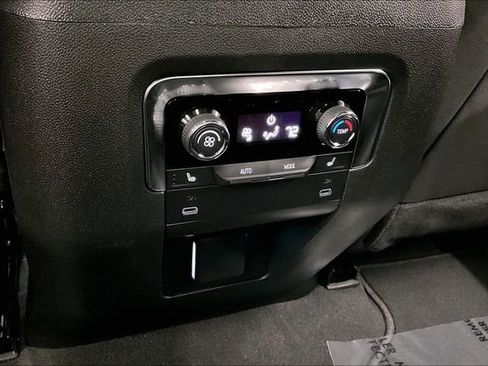 Used 2026 Chevrolet Tahoe Z71 w/ Comfort Package image 35