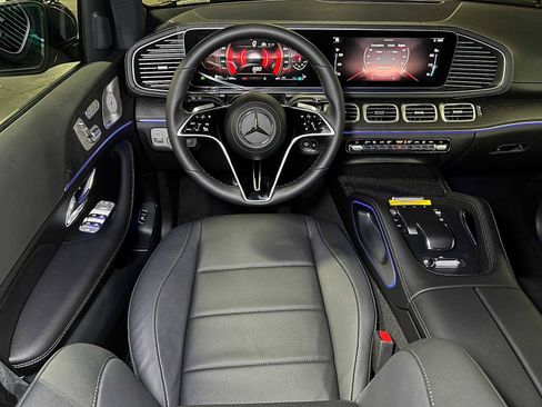 New 2025 Mercedes-Benz GLS 450 4MATIC image 44