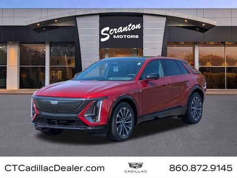 New 2026 Cadillac Lyriq Sport image 1