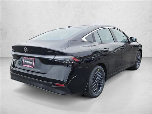 New 2026 Nissan Sentra SV image 6