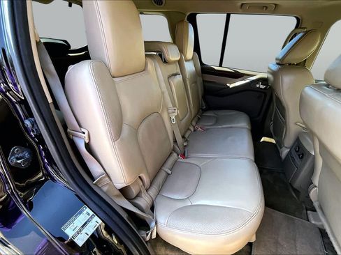 Used 2012 Nissan Pathfinder LE RWD image 20