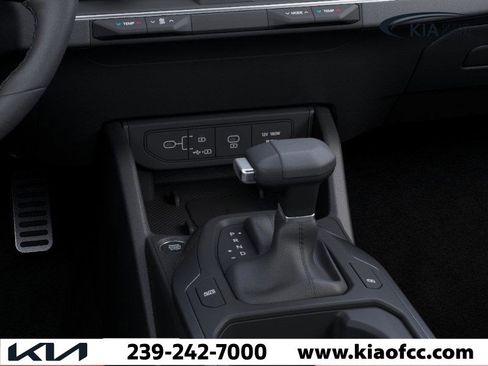 New 2025 Kia K4 GT-Line image 23