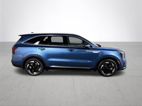 Certified 2025 Kia Sorento SX Prestige AWD/4WD image 6