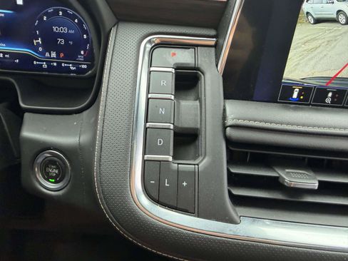 Certified 2023 Chevrolet Tahoe Premier w/ Premium Package AWD/4WD image 23