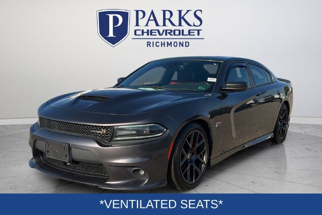 Used 2016 Dodge Charger R/T Scat Pack w/ Technology Group RWD image 6