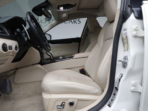 Certified 2022 Maserati Ghibli Modena Q4 image 13